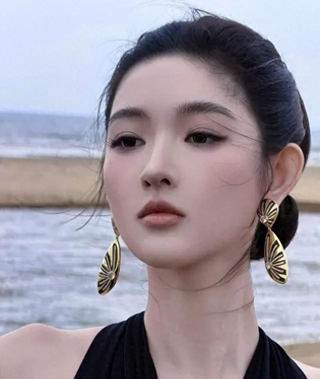 王玉雯16个月未进组，四部待播剧集中上线但播放量承压 - 相关图片