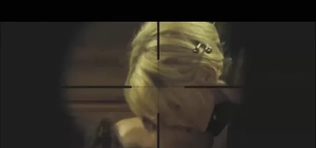 女杀手执行终局任务时遭遇同行截杀:艺伎伪装下的致命博弈 - 细节速览 女杀手执行终局任务时遭遇同行截杀:艺伎伪装下的致命博弈 - 细节速览