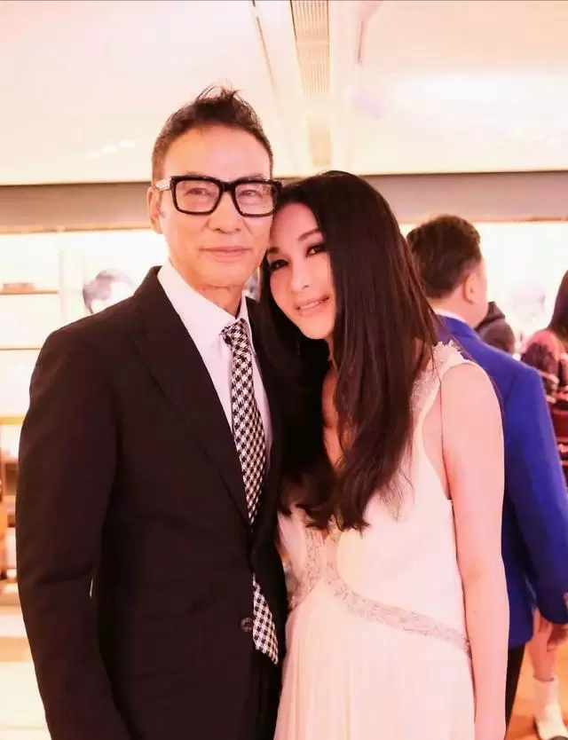《惊变》4K修复重映引爆港片怀旧潮,温碧霞任达华游艇戏幕后细节首度公开 - 情报图 《惊变》4K修复重映引爆港片怀旧潮,温碧霞任达华游艇戏幕后细节首度公开 - 情报图