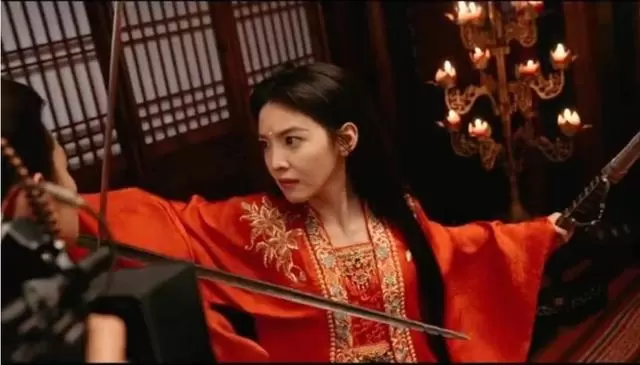 杨洋章若楠《雨霖铃》定档5月，展昭霍玲珑双线破案引追剧期待 - 情报图