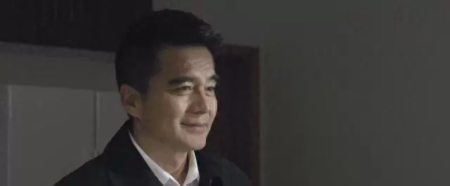 祁同伟与梁璐权力婚姻关系再审视：角色动机获观众持续讨论 - 相关图片