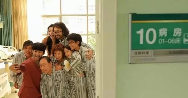 陈思诚新片《燃冬》票房遇冷排片锐减，病房题材遭遇市场静默 - 情报图